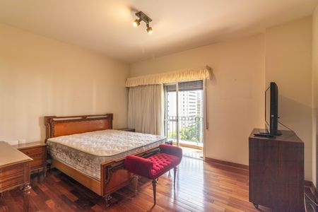 Apartamento para alugar com 252m², 3 quartos e 4 vagas Apartamento para alugar com 252m², 3 quartos e 4 vagasSuíte 2