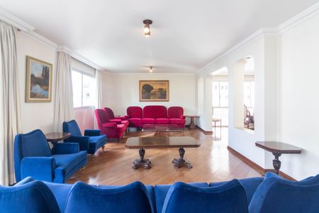 Apartamento para alugar com 252m², 3 quartos e 4 vagas Apartamento para alugar com 252m², 3 quartos e 4 vagasSala