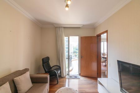 Apartamento para alugar com 252m², 3 quartos e 4 vagas Apartamento para alugar com 252m², 3 quartos e 4 vagasSala de TV