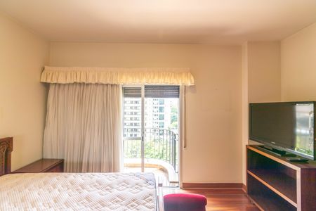 Apartamento para alugar com 252m², 3 quartos e 4 vagas Apartamento para alugar com 252m², 3 quartos e 4 vagasSuíte 2