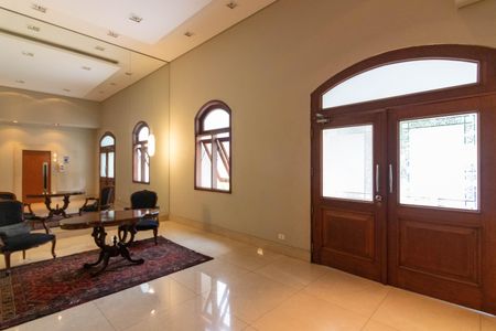 Apartamento para alugar com 252m², 3 quartos e 4 vagas Apartamento para alugar com 252m², 3 quartos e 4 vagasHall de entrada