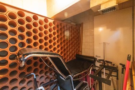 Apartamento para alugar com 252m², 3 quartos e 4 vagas Apartamento para alugar com 252m², 3 quartos e 4 vagasDepósito
