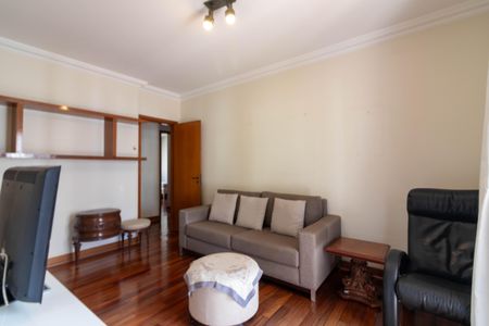Apartamento para alugar com 252m², 3 quartos e 4 vagas Apartamento para alugar com 252m², 3 quartos e 4 vagasSala de TV