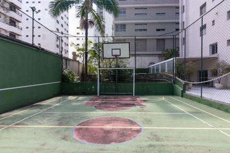 Apartamento para alugar com 252m², 3 quartos e 4 vagas Apartamento para alugar com 252m², 3 quartos e 4 vagasQuadra Esportiva