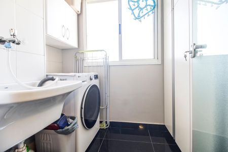 Apartamento à venda com 72m², 2 quartos e 1 vagaÁrea de Serviço