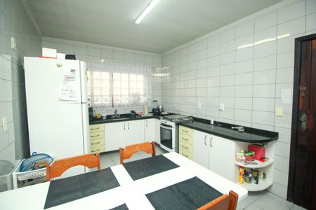 Casa à venda com 172m², 3 quartos e 4 vagasCozinha