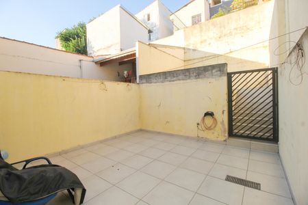 Casa à venda com 172m², 3 quartos e 4 vagasQuintal