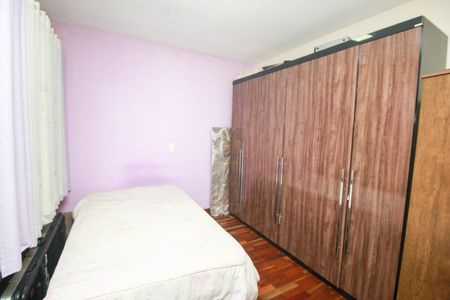 Casa à venda com 172m², 3 quartos e 4 vagasQuarto 1