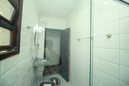 Casa à venda com 172m², 3 quartos e 4 vagasBanheiro Social