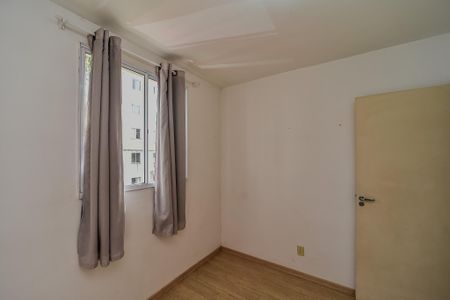 Quarto de apartamento à venda com 2 quartos, 46m² em Costa E Silva, Porto Alegre
