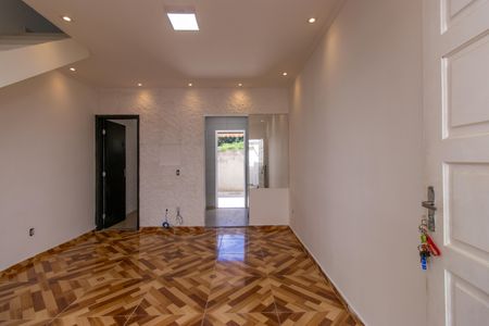 Casa de condomínio para alugar com 59m², 2 quartos e 1 vagaSala