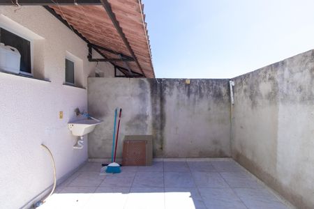 Casa de condomínio para alugar com 59m², 2 quartos e 1 vagaQuintal e área de serviço