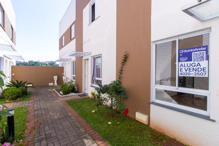 Casa de condomínio para alugar com 59m², 2 quartos e 1 vagaFachada