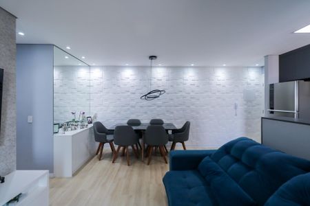 Apartamento à venda com 60m², 2 quartos e 2 vagasSala