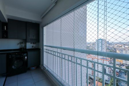 Apartamento à venda com 60m², 2 quartos e 2 vagasVaranda