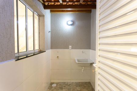 Apartamento para alugar com 28m², 1 quarto e sem vagaÁrea de Serviço