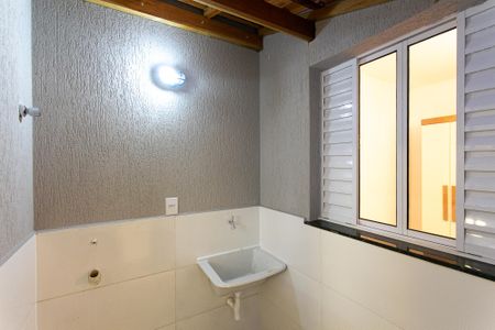 Apartamento para alugar com 28m², 1 quarto e sem vagaÁrea de Serviço