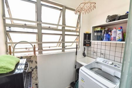 Apartamento à venda com 64m², 3 quartos e 2 vagasÁrea de serviço