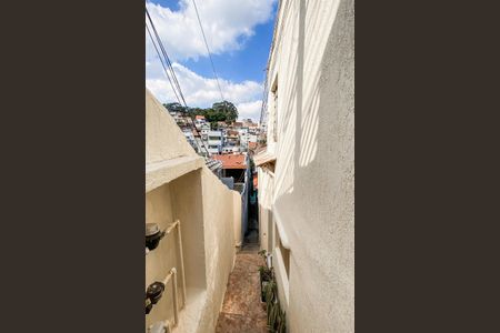 Casa para alugar com 60m², 2 quartos e 1 vagaEntrada 