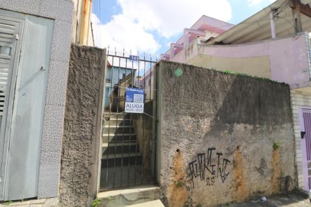 Casa para alugar com 34m², 1 quarto e sem vagaFachada