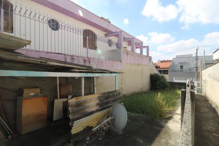 Casa para alugar com 34m², 1 quarto e sem vagaQuintal