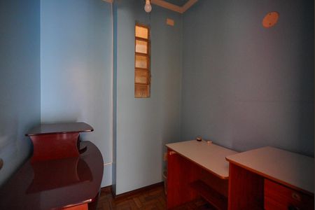 Apartamento à venda com 143m², 4 quartos e 1 vagaEscritório 
