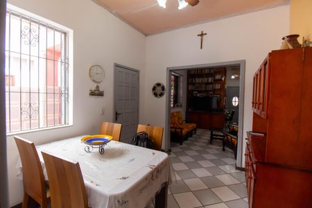 Casa à venda com 3 quartos, 288m² em Centro, Niterói