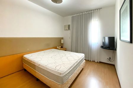 Suite de apartamento para alugar com 1 quarto, 49m² em Funcionários, Belo Horizonte