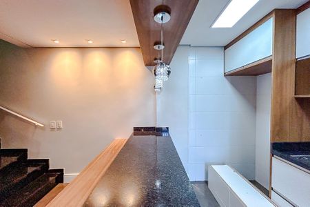 Casa de condomínio à venda com 83m², 2 quartos e 2 vagasCozinha