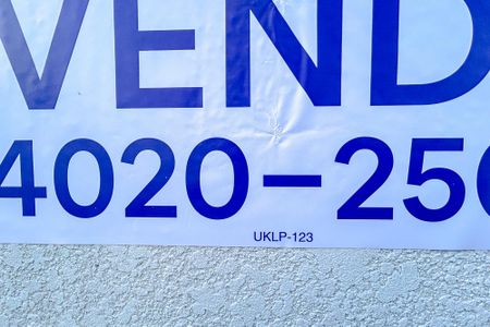 Casa de condomínio à venda com 83m², 2 quartos e 2 vagasUKLP-123