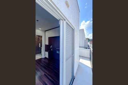 Casa de condomínio à venda com 83m², 2 quartos e 2 vagasÁrea externa