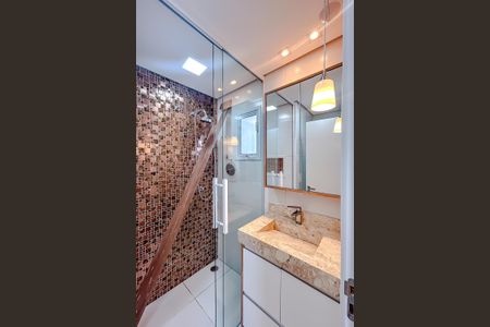 Casa de condomínio à venda com 83m², 2 quartos e 2 vagasSuíte
