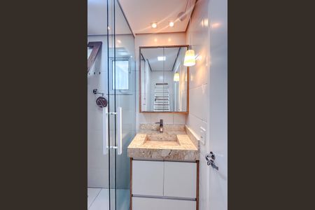 Casa de condomínio à venda com 83m², 2 quartos e 2 vagasSuíte