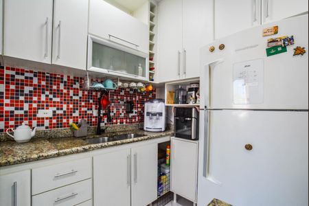 Apartamento à venda com 90m², 3 quartos e 2 vagasCozinha e Área de Serviço