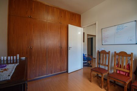 Apartamento à venda com 120m², 4 quartos e 2 vagas Apartamento à venda com 120m², 4 quartos e 2 vagasQuarto 3