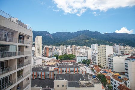 Apartamento à venda com 120m², 4 quartos e 2 vagas Apartamento à venda com 120m², 4 quartos e 2 vagasQuarto 2 Vista
