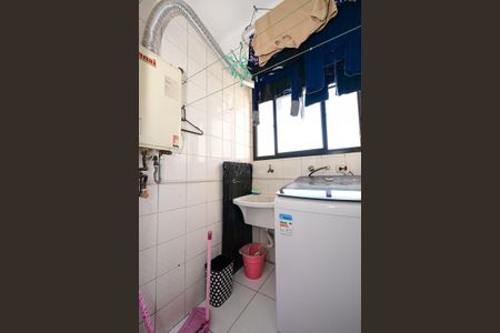 Apartamento à venda com 72m², 3 quartos e 1 vagaÁrea de Serviço