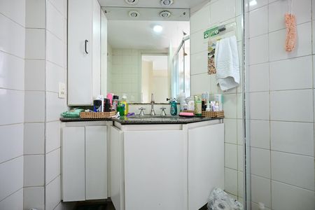 Apartamento à venda com 72m², 3 quartos e 1 vagaBanheiro Suíte 
