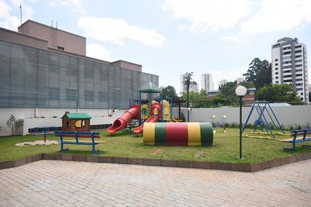 Apartamento à venda com 72m², 3 quartos e 1 vagaPlayground
