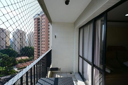 Apartamento à venda com 72m², 3 quartos e 1 vagaVaranda