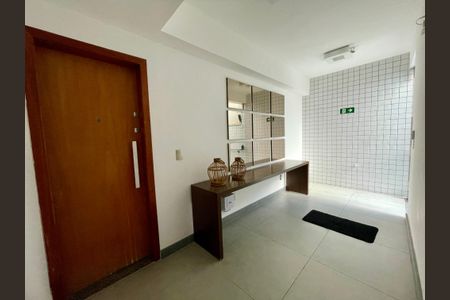 Apartamento para alugar com 100m², 3 quartos e 2 vagasHall de entrada