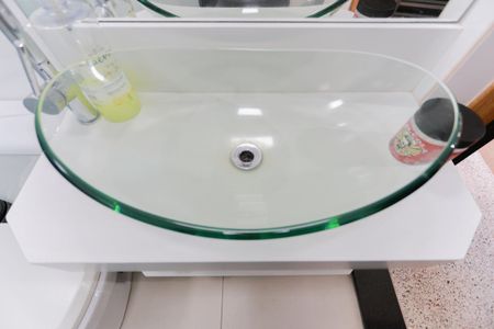 Casa para alugar com 280m², 3 quartos e 5 vagasBanheiro da piscina