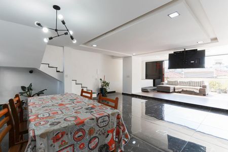 Casa para alugar com 280m², 3 quartos e 5 vagasSala de jantar