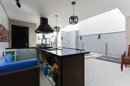 Casa para alugar com 280m², 3 quartos e 5 vagasQuintal e churrasqueira