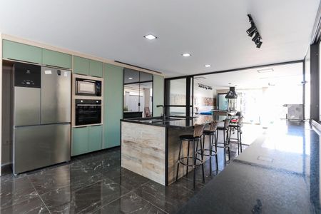 Casa para alugar com 280m², 3 quartos e 5 vagasCozinha