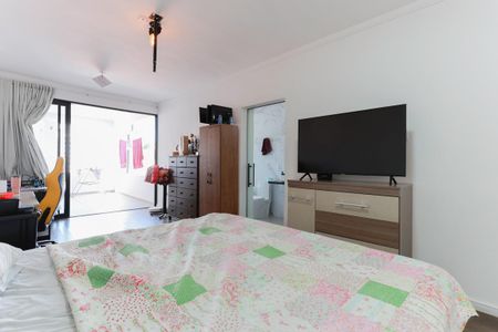 Casa para alugar com 280m², 3 quartos e 5 vagasSuíte 1