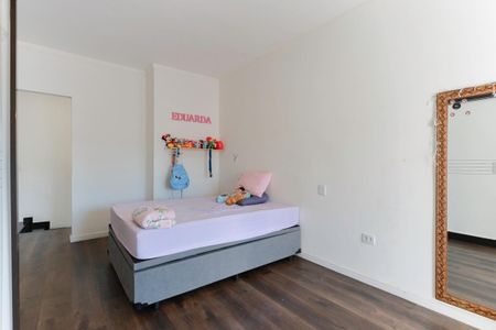 Casa para alugar com 280m², 3 quartos e 5 vagasSuíte 3