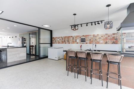 Casa para alugar com 280m², 3 quartos e 5 vagasQuintal e churrasqueira