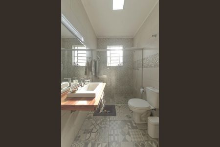 Casa para alugar com 170m², 2 quartos e 1 vagaBanheiro