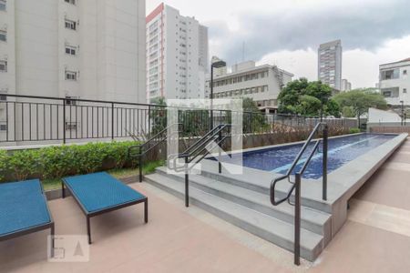 Apartamento para alugar com 34m², 1 quarto e 1 vagaPiscina